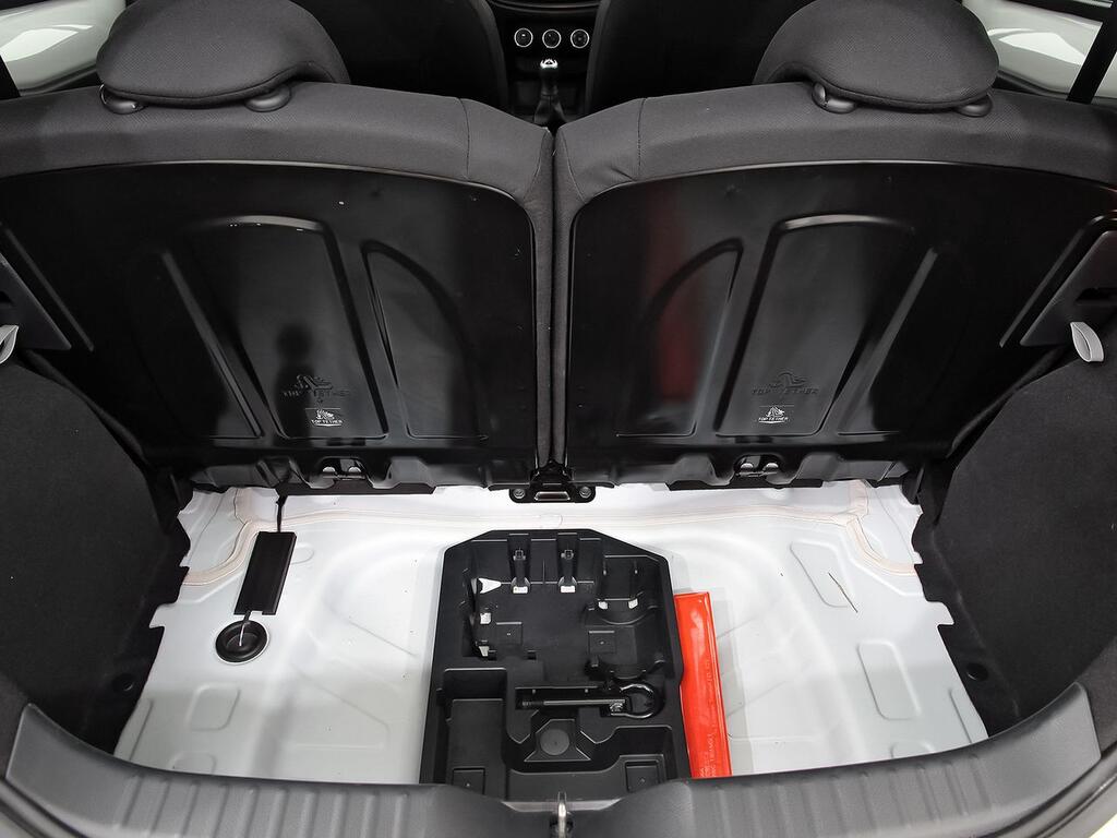 Toyota Aygo X Cross 1.0 VVT-I 72CV Play 27 Toyota Aygo X Cross 1.0 VVT-I 72CV Play 27