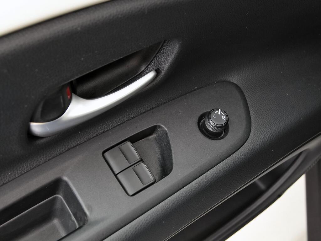 Toyota Aygo X Cross 1.0 VVT-I 72CV Play 11 Toyota Aygo X Cross 1.0 VVT-I 72CV Play 11