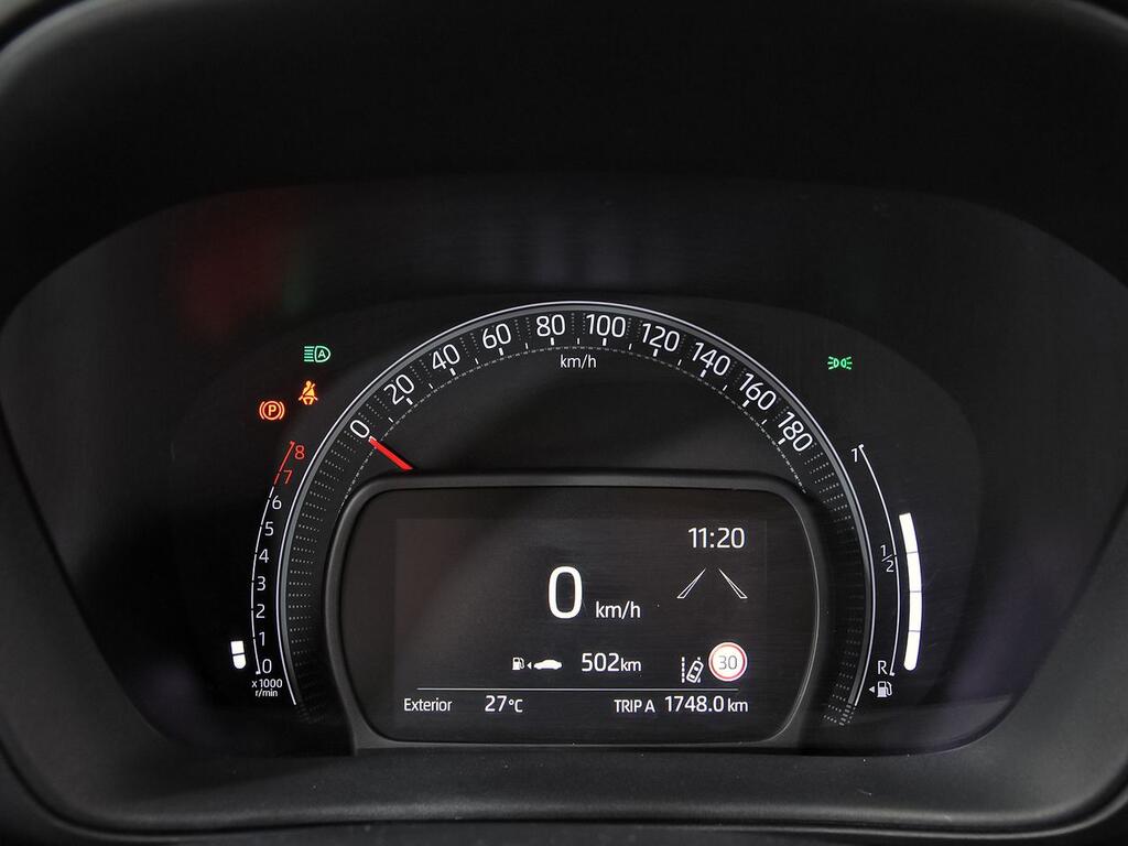 Toyota Aygo X Cross 1.0 VVT-I 72CV Play 13 Toyota Aygo X Cross 1.0 VVT-I 72CV Play 13