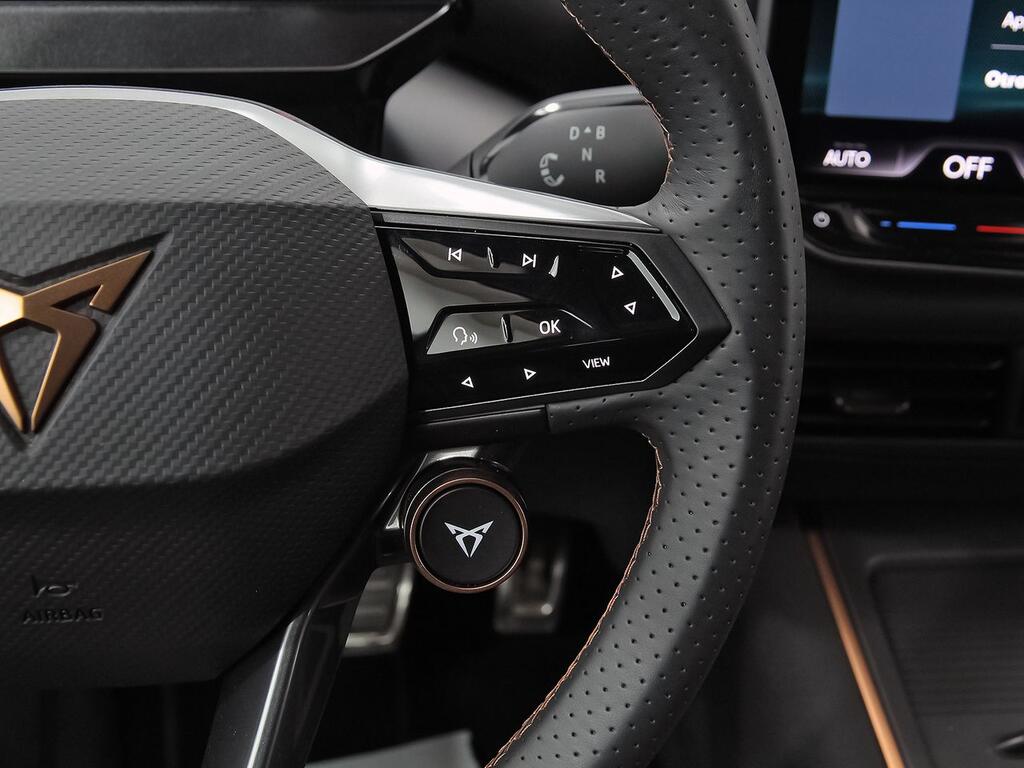 Cupra Born 170kW (231 CV) 77kWh E-Boost Pack+Batter 16 Cupra Born 170kW (231 CV) 77kWh E-Boost Pack+Batter 16