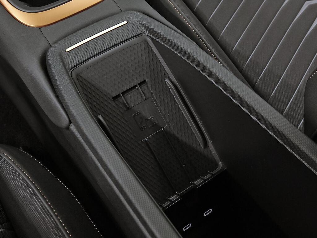 Cupra Born 170kW (231 CV) 77kWh E-Boost Pack+Batter 32 Cupra Born 170kW (231 CV) 77kWh E-Boost Pack+Batter 32