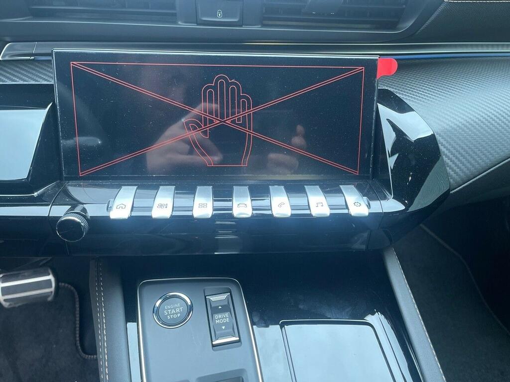 Peugeot 508 Hybrid SW GT HYBRID 225 e-EAT8 10 Peugeot 508 Hybrid SW GT HYBRID 225 e-EAT8 10