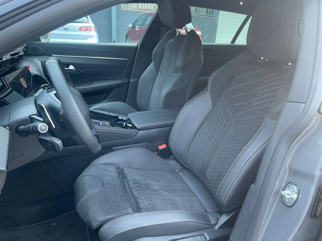 Peugeot 508 Hybrid SW GT HYBRID 225 e-EAT8 12 Peugeot 508 Hybrid SW GT HYBRID 225 e-EAT8 12