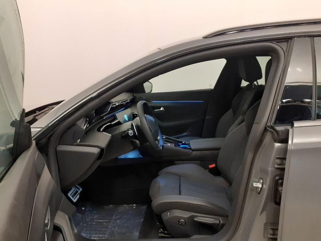 Peugeot 508 Hybrid SW GT HYBRID 225 e-EAT8 14 Peugeot 508 Hybrid SW GT HYBRID 225 e-EAT8 14
