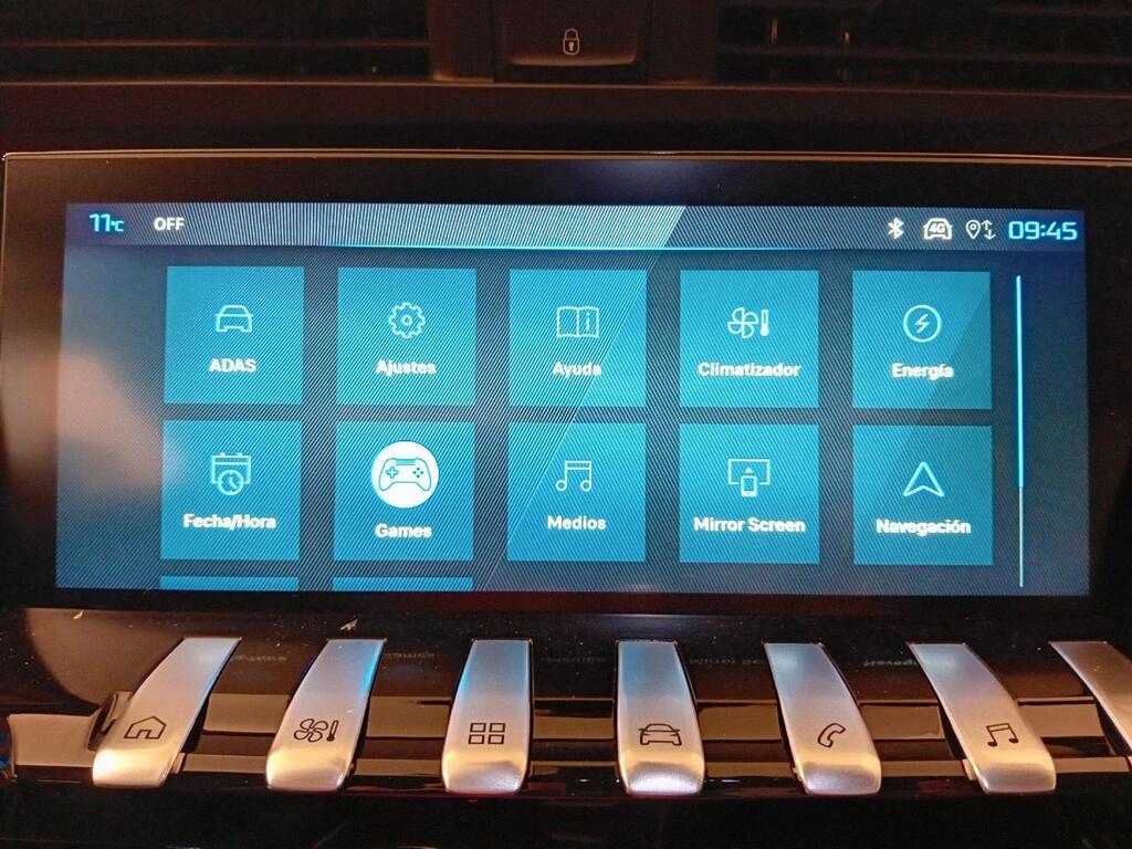 Peugeot 508 Hybrid SW GT HYBRID 225 e-EAT8 9 Peugeot 508 Hybrid SW GT HYBRID 225 e-EAT8 9