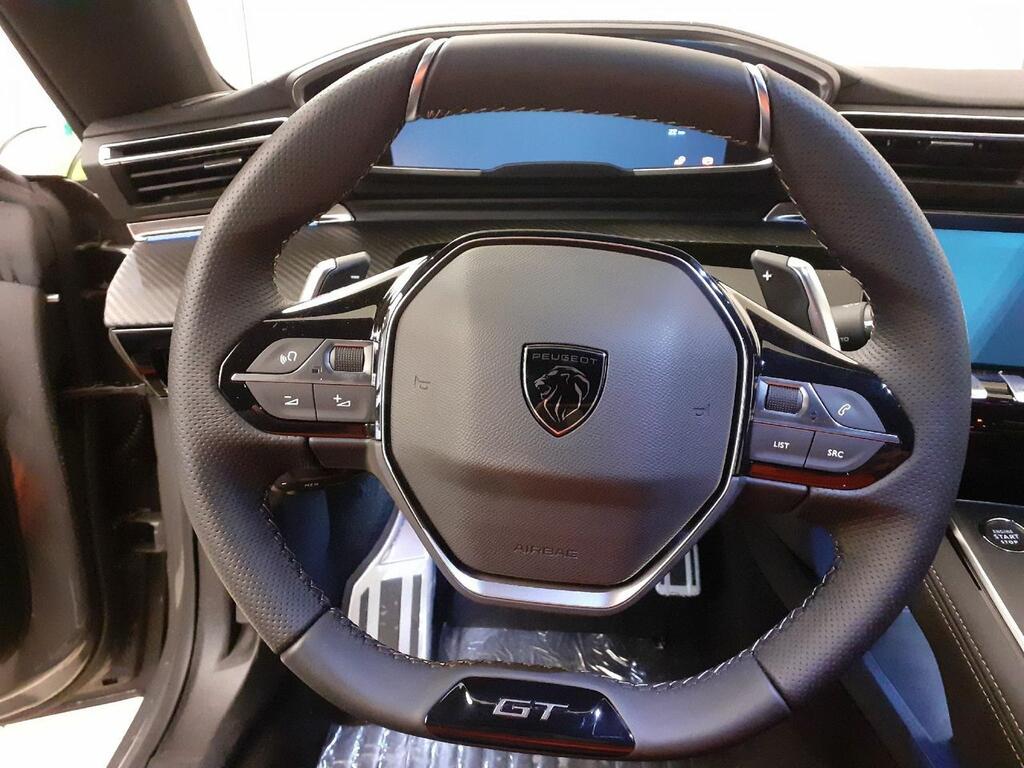 Peugeot 508 Hybrid SW GT HYBRID 225 e-EAT8 8 Peugeot 508 Hybrid SW GT HYBRID 225 e-EAT8 8