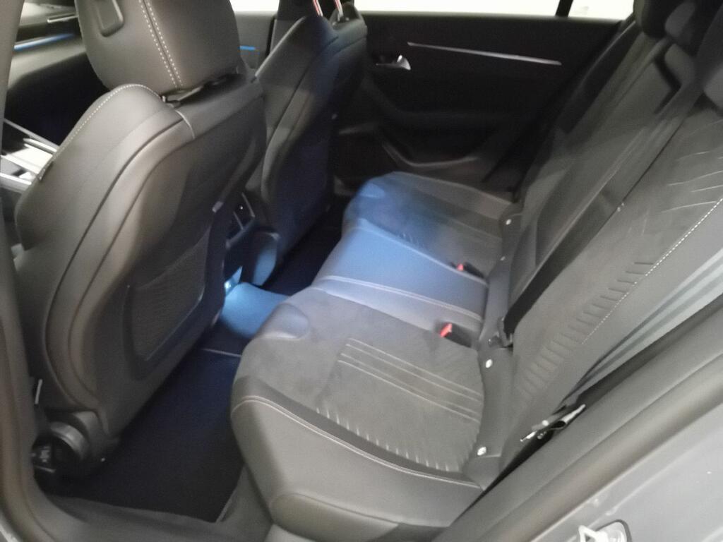 Peugeot 508 Hybrid SW GT HYBRID 225 e-EAT8 15 Peugeot 508 Hybrid SW GT HYBRID 225 e-EAT8 15