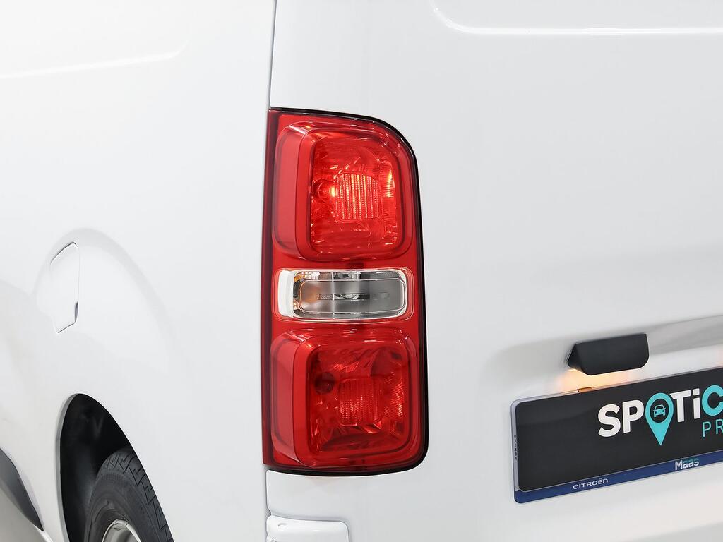 Fiat Scudo FG 1.5 BLUEHDI 100 BUSINESS L1 4P 27 Fiat Scudo FG 1.5 BLUEHDI 100 BUSINESS L1 4P 27