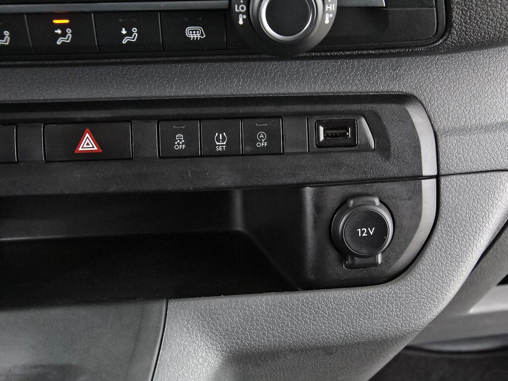 Fiat Scudo FG 1.5 BLUEHDI 100 BUSINESS L1 4P 22 Fiat Scudo FG 1.5 BLUEHDI 100 BUSINESS L1 4P 22