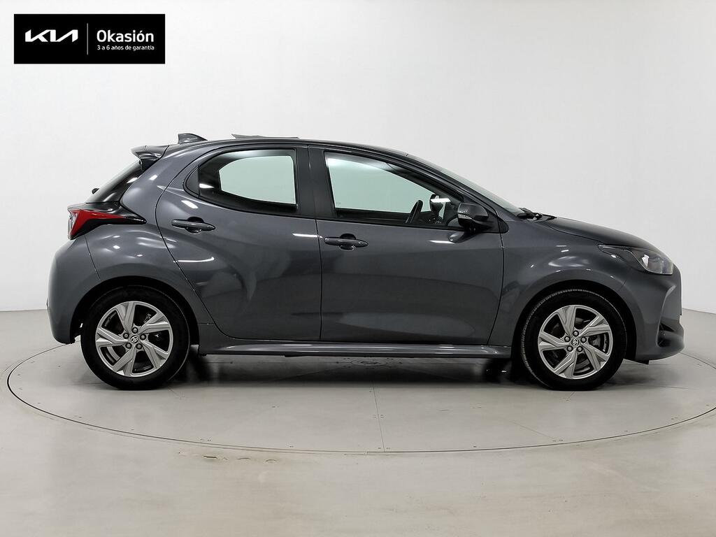 Toyota Yaris 1.5 120H Active Plus 3 Toyota Yaris 1.5 120H Active Plus 3