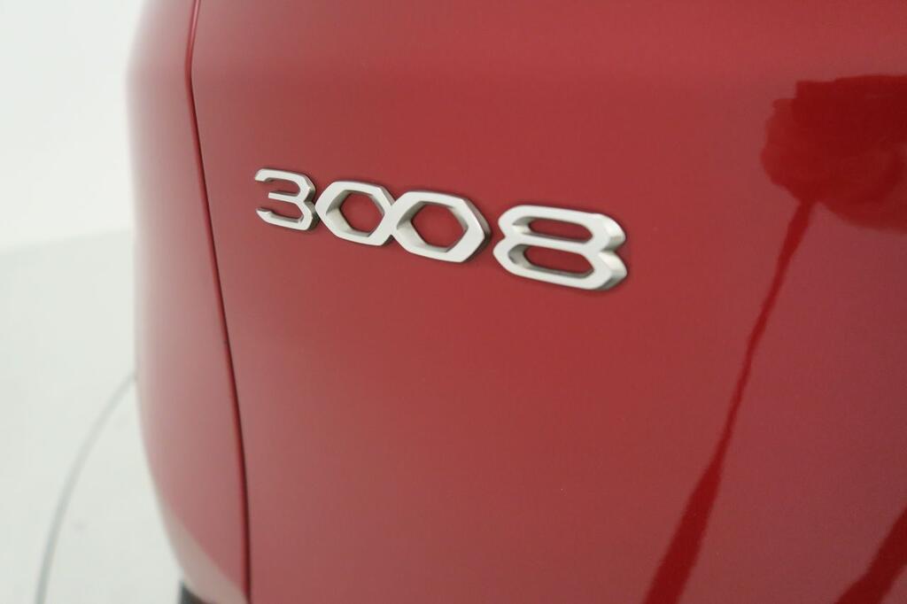 Peugeot 3008 1.2 PureTech 96KW (130CV) S&S Allure 18 Peugeot 3008 1.2 PureTech 96KW (130CV) S&S Allure 18