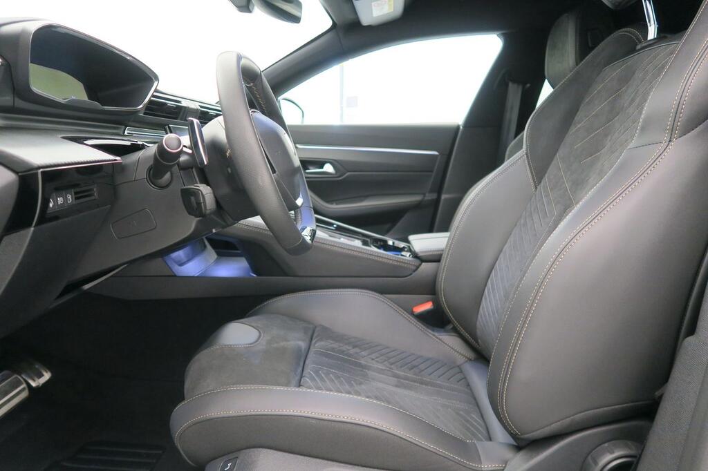 Peugeot 508 Hybrid SW GT HYBRID 225 e-EAT8 15 Peugeot 508 Hybrid SW GT HYBRID 225 e-EAT8 15