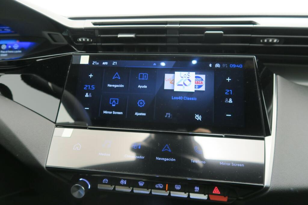 Peugeot 308 5P GT Eléctrico 115kW (156CV) 54kWh 7 Peugeot 308 5P GT Eléctrico 115kW (156CV) 54kWh 7