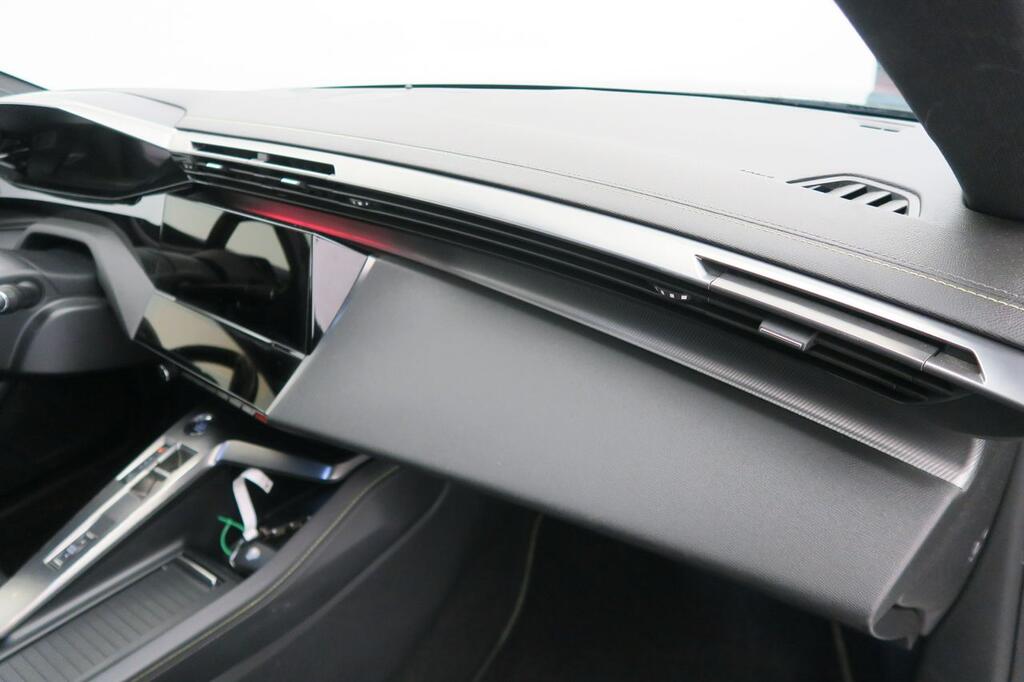 Peugeot 308 5P GT Puretech 130 S&S EAT8 13