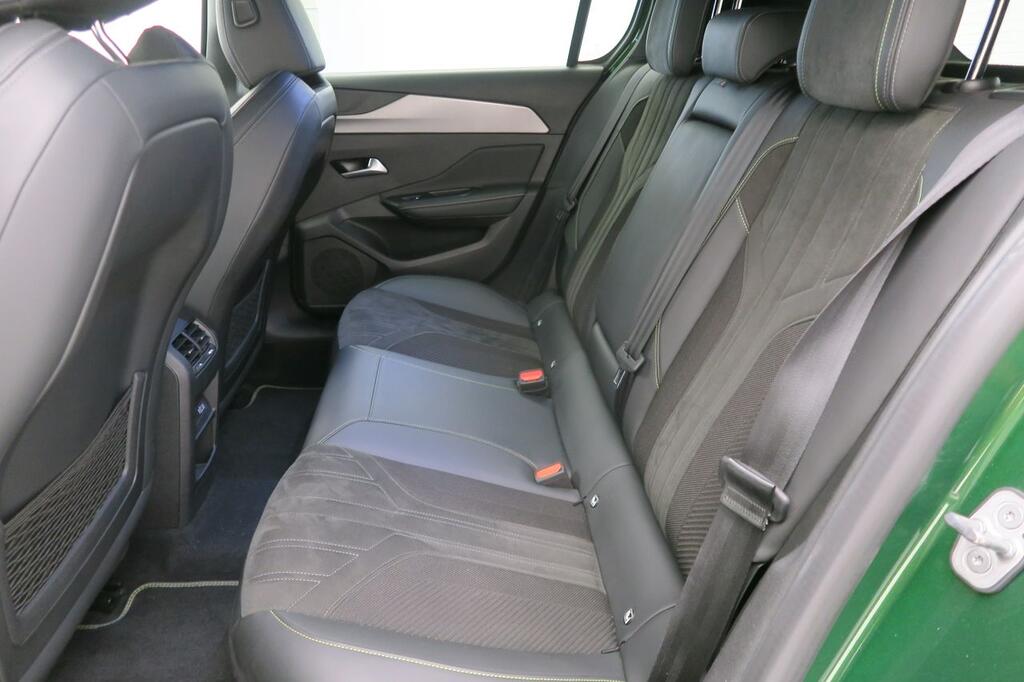 Peugeot 308 5P GT Puretech 130 S&S EAT8 16