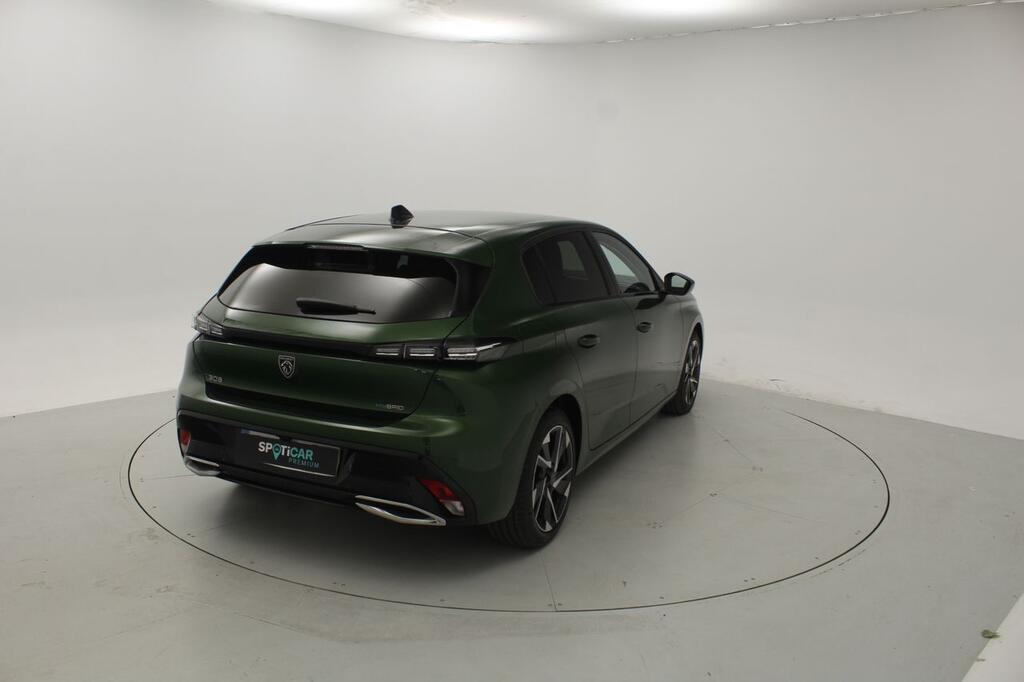 Peugeot 308 5P Allure Hybrid PHEV 180 e-EAT8 4 Peugeot 308 5P Allure Hybrid PHEV 180 e-EAT8 4