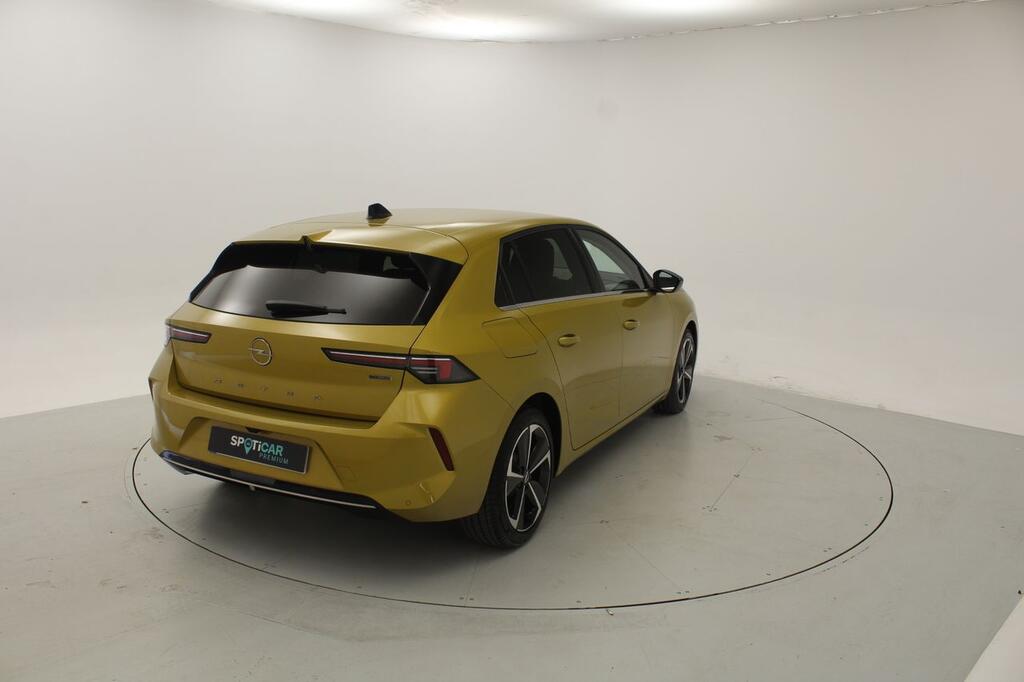 Opel Astra 1.6T Hybrid 132kW (180CV) Elegance Auto 4 Opel Astra 1.6T Hybrid 132kW (180CV) Elegance Auto 4