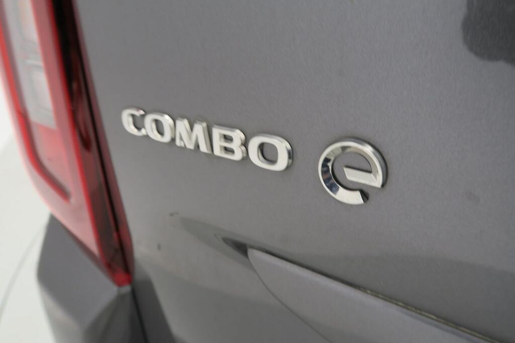 Opel Combo BEV 50kWh Elegance Plus XL 16 Opel Combo BEV 50kWh Elegance Plus XL 16