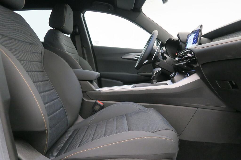 Alfa Romeo Tonale 1.3 Multi-air PHEV Ti Q4 15 Alfa Romeo Tonale 1.3 Multi-air PHEV Ti Q4 15