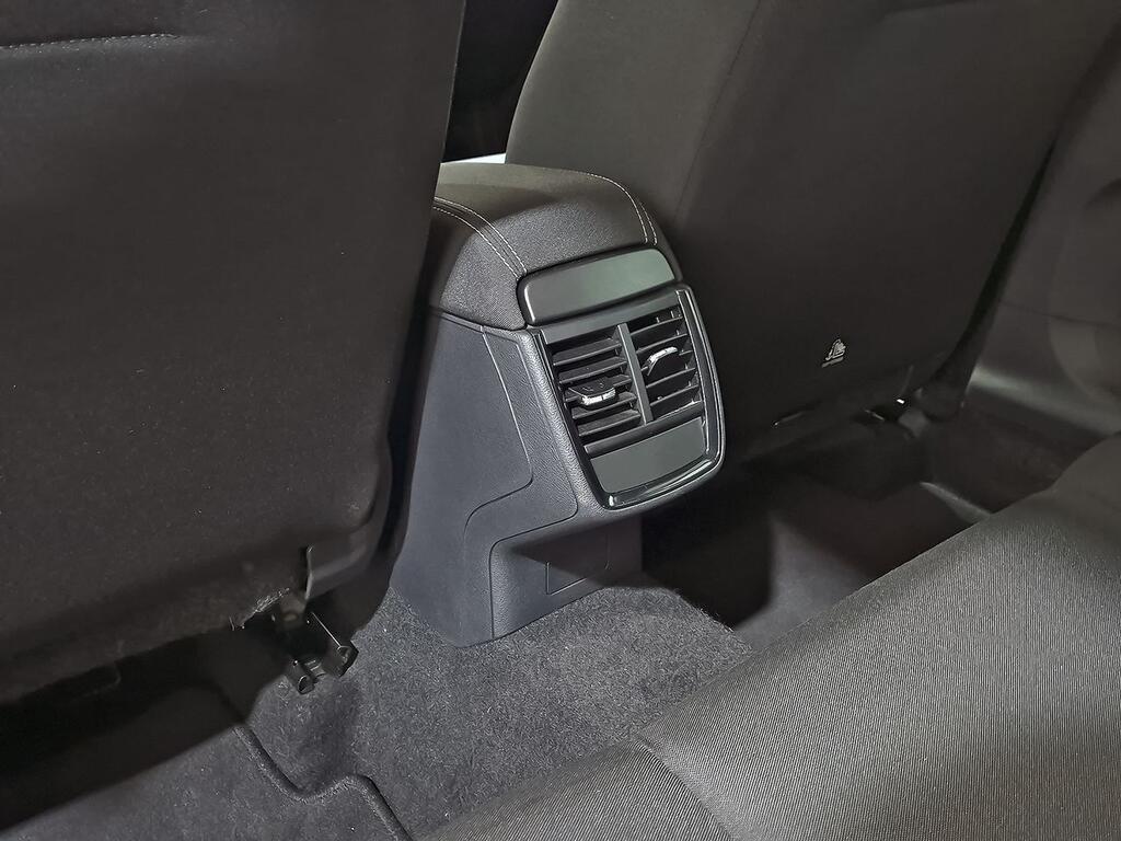 Skoda Kamiq 1.0 TSI 70kW (95CV) Active 26 Skoda Kamiq 1.0 TSI 70kW (95CV) Active 26