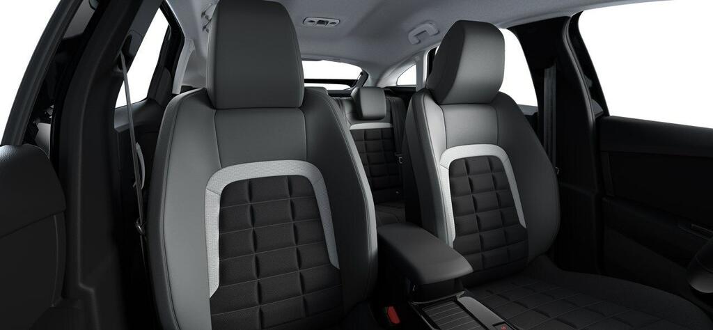 Citroën C4 Hybrid 145 ë-DCS6 Business Edition 8