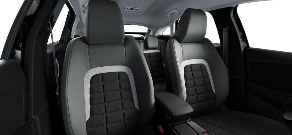 Citroën C4 Hybrid 145 ë-DCS6 Collection 8