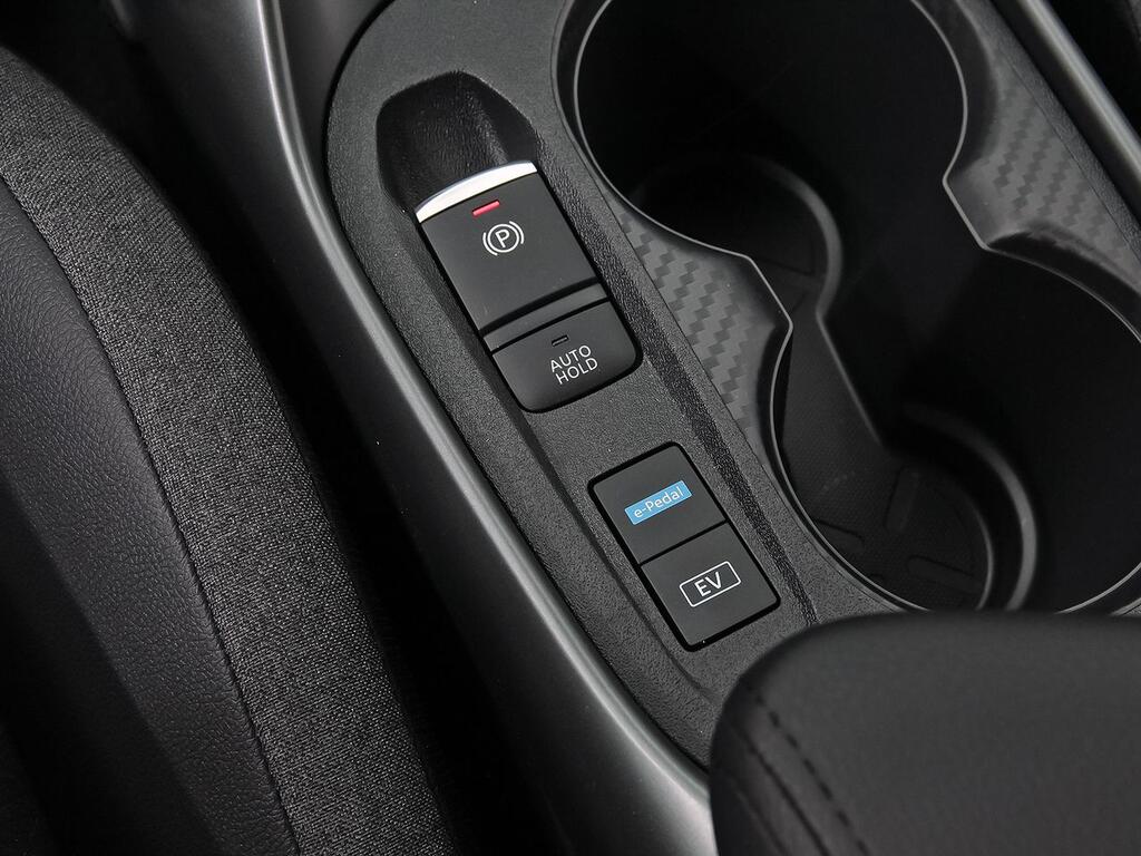 Nissan Juke 1.6 Hybrid 105kW (145CV) N-Connecta 32 Nissan Juke 1.6 Hybrid 105kW (145CV) N-Connecta 32