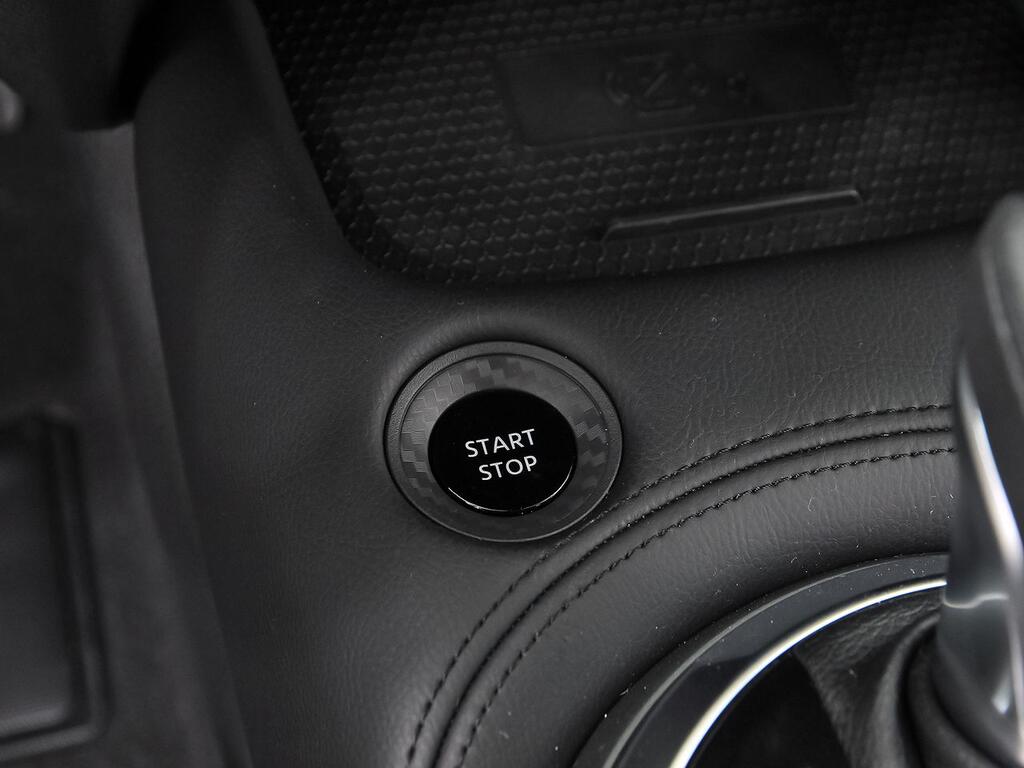 Nissan Juke 1.6 Hybrid 105kW (145CV) N-Connecta 31 Nissan Juke 1.6 Hybrid 105kW (145CV) N-Connecta 31