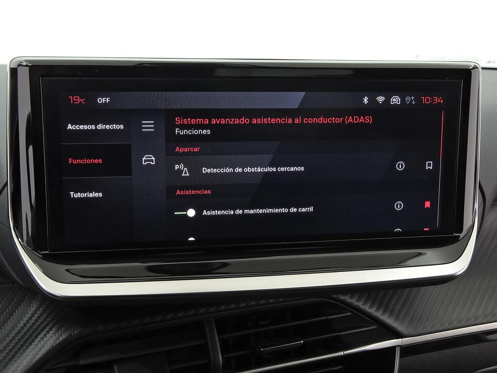 Peugeot 208 Allure Puretech 100 26