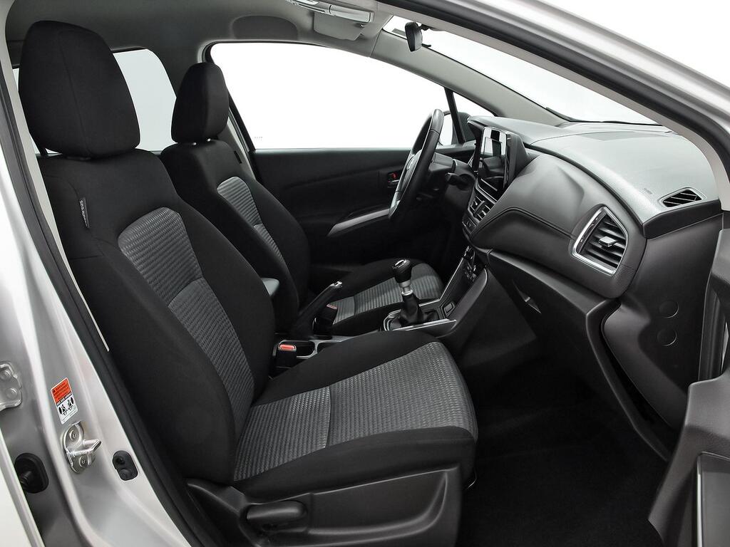 Suzuki SCross 1.4T S2 4WD Mild Hybrid 7