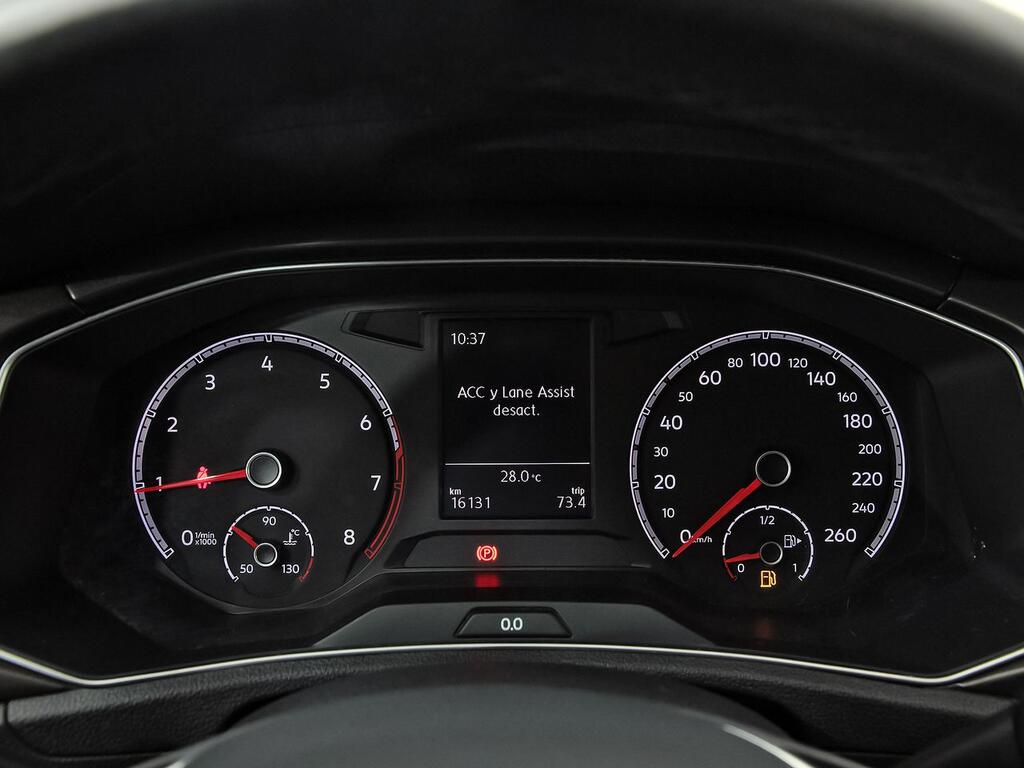 Volkswagen T-Roc Advance Style 1.0 TSI 85kW (115CV) 15 Volkswagen T-Roc Advance Style 1.0 TSI 85kW (115CV) 15