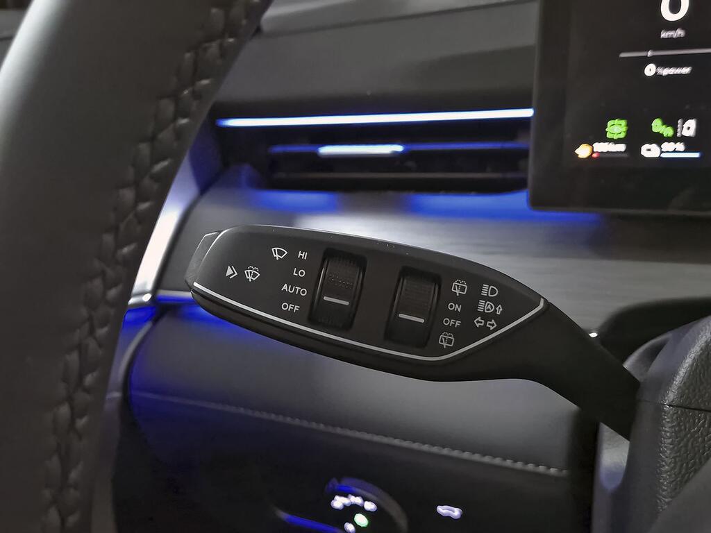 Ebro S800 1.5 TGDI PHEV Luxury E-CVT 17 Ebro S800 1.5 TGDI PHEV Luxury E-CVT 17