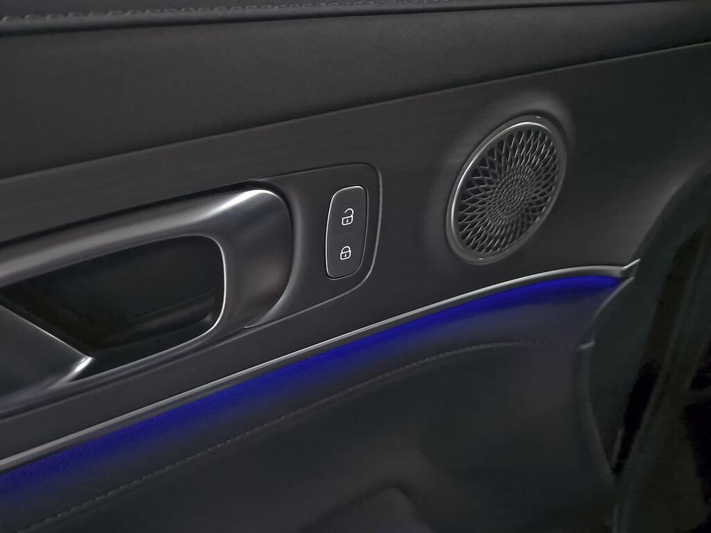 Ebro S800 1.5 TGDI PHEV Luxury E-CVT 14 Ebro S800 1.5 TGDI PHEV Luxury E-CVT 14