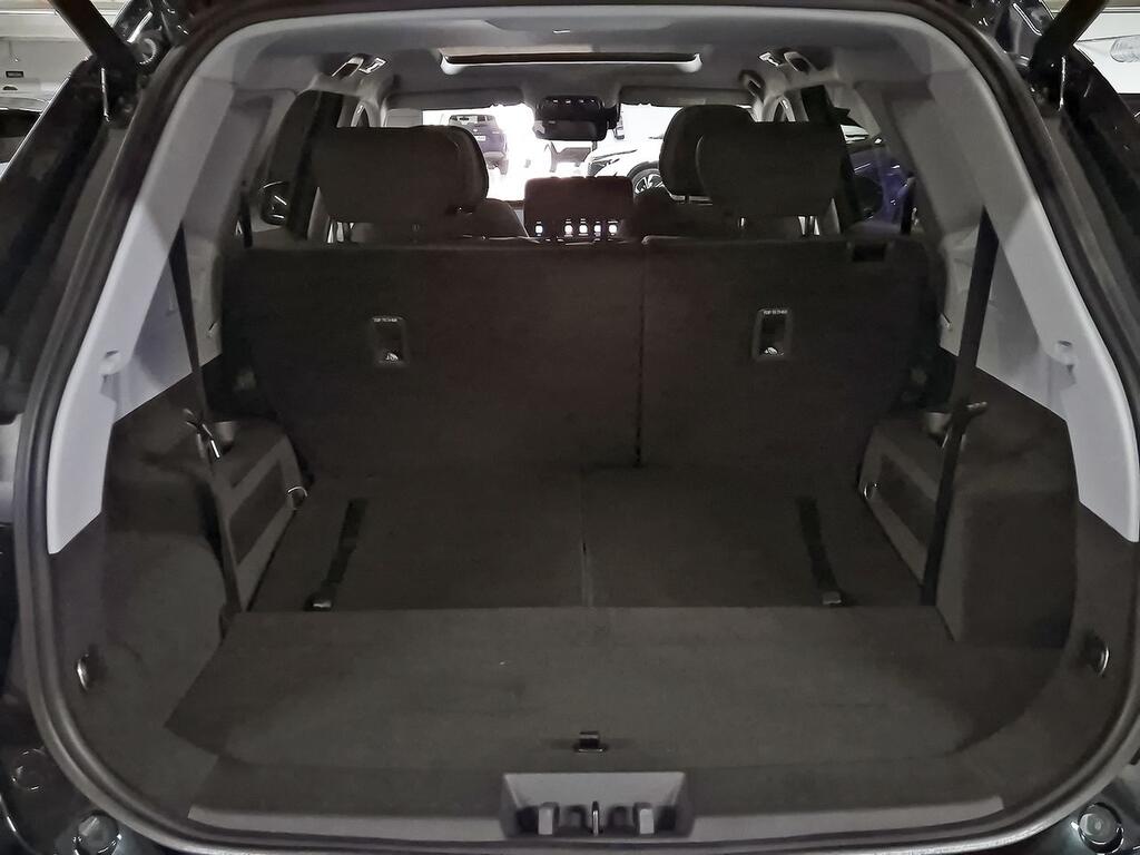 Ebro S800 1.5 TGDI PHEV Luxury E-CVT 10 Ebro S800 1.5 TGDI PHEV Luxury E-CVT 10