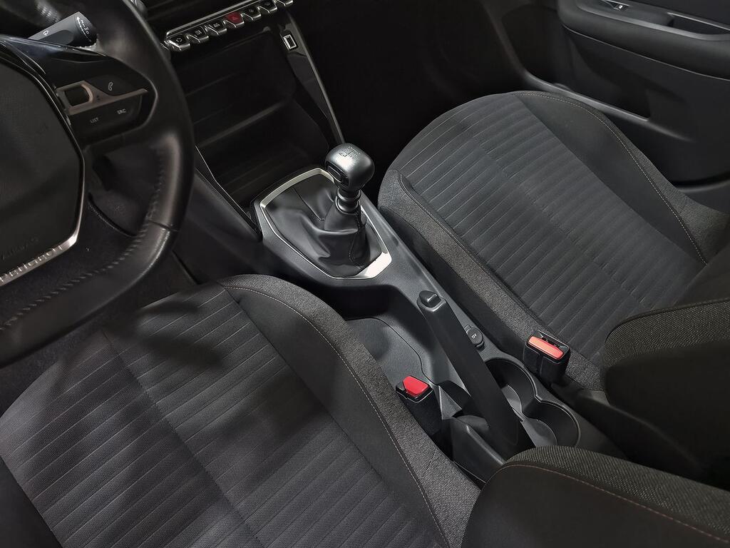 Peugeot 208 PureTech 73kW (100CV) Active Pack 27 Peugeot 208 PureTech 73kW (100CV) Active Pack 27