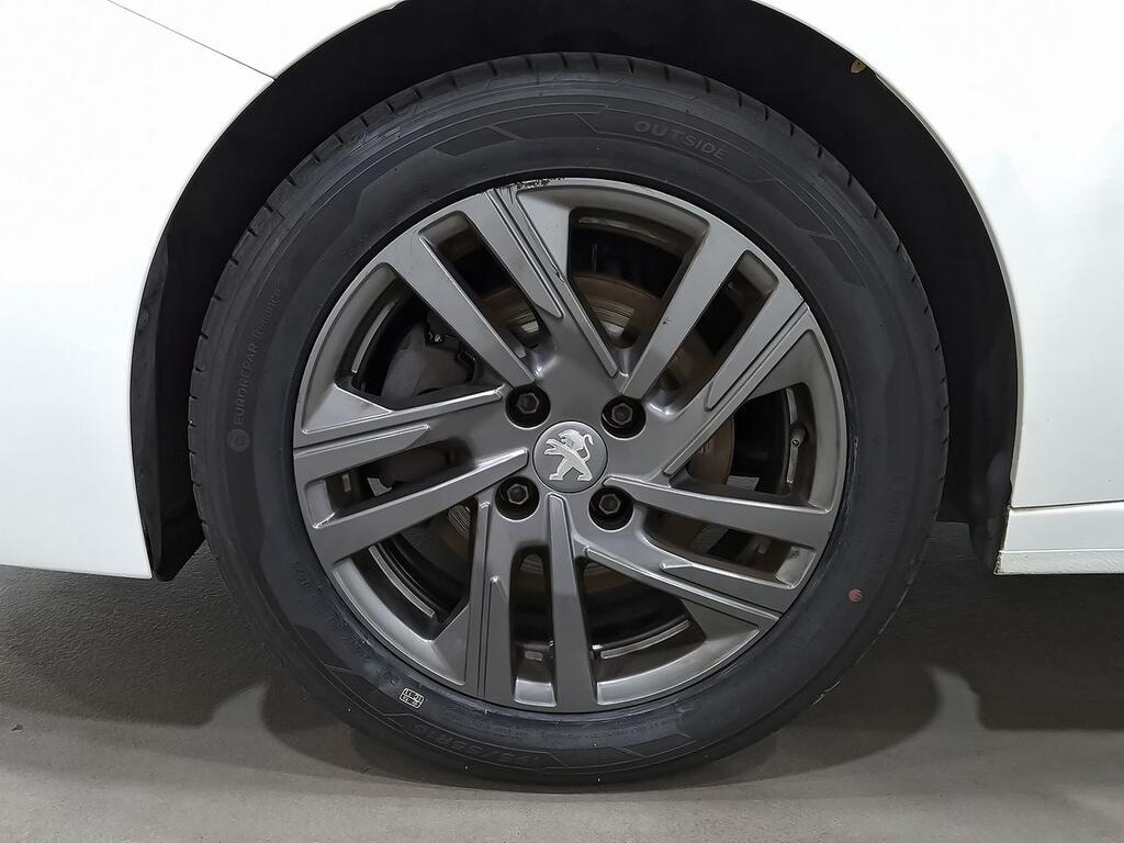 Peugeot 208 PureTech 73kW (100CV) Active Pack 10 Peugeot 208 PureTech 73kW (100CV) Active Pack 10