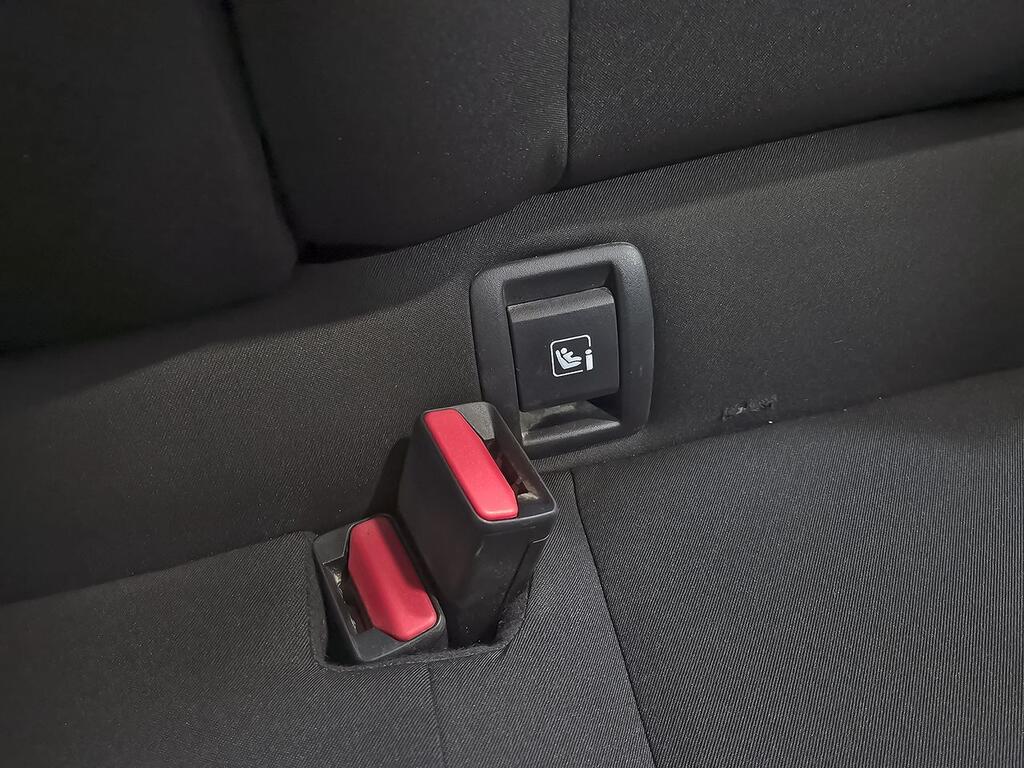 Renault Clio Business Blue dCi 74kW (100CV) 28 Renault Clio Business Blue dCi 74kW (100CV) 28