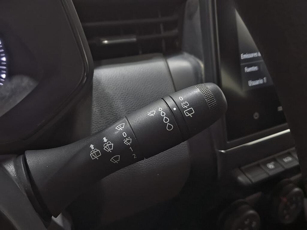 Renault Clio Business Blue dCi 74kW (100CV) 15 Renault Clio Business Blue dCi 74kW (100CV) 15