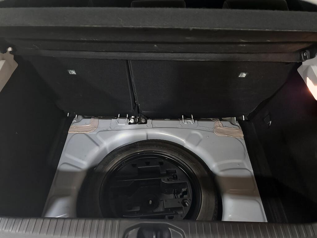 Renault Clio Business Blue dCi 74kW (100CV) 30 Renault Clio Business Blue dCi 74kW (100CV) 30