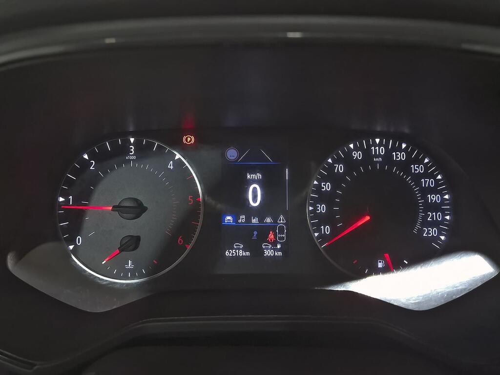 Renault Clio Business Blue dCi 74kW (100CV) 13 Renault Clio Business Blue dCi 74kW (100CV) 13