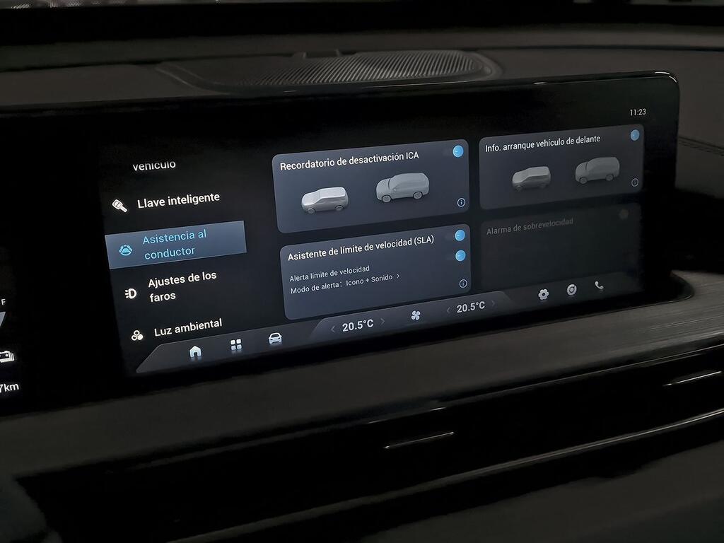 Ebro S400 1.5 DHE HEV Excellence CVT 21