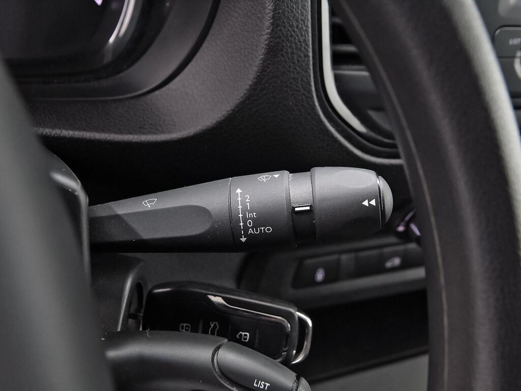 Fiat Scudo FG 1.5 BLUEHDI 100 BUSINESS L1 4P 19 Fiat Scudo FG 1.5 BLUEHDI 100 BUSINESS L1 4P 19