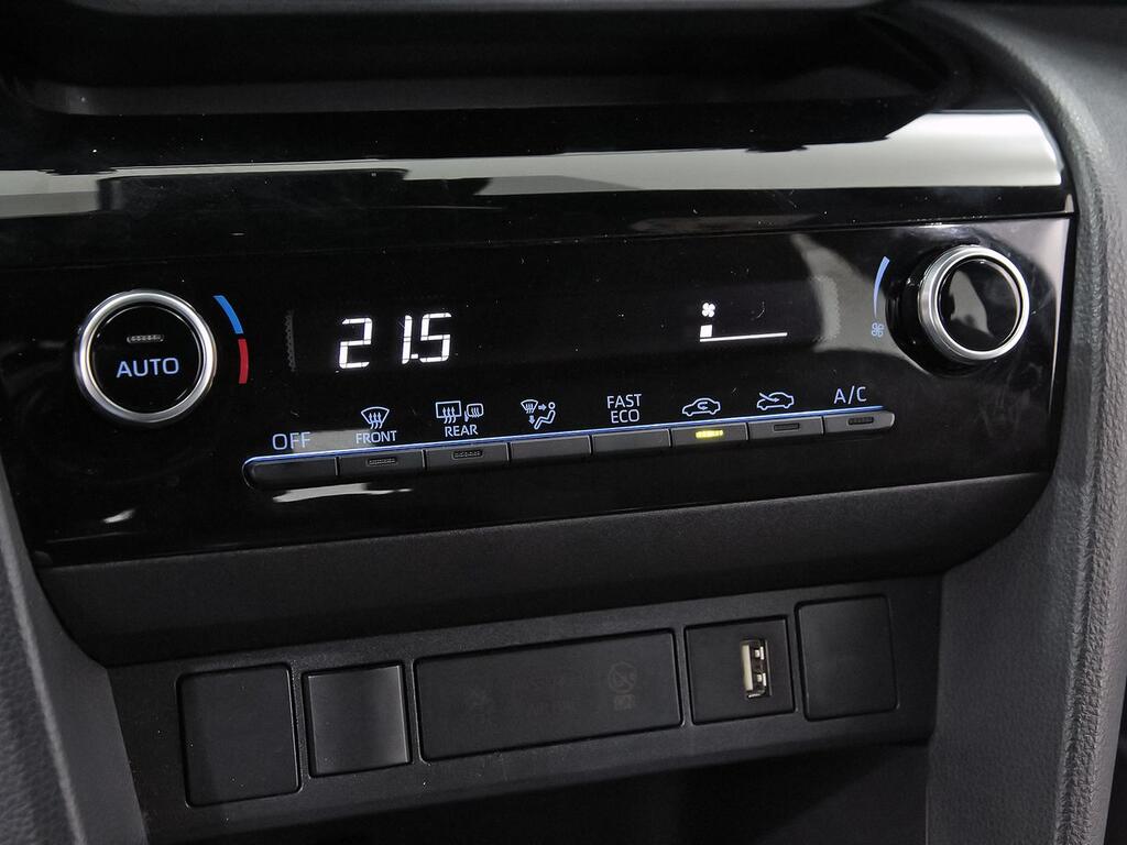 Toyota Yaris Cross 1.5 120H Active Tech 28 Toyota Yaris Cross 1.5 120H Active Tech 28