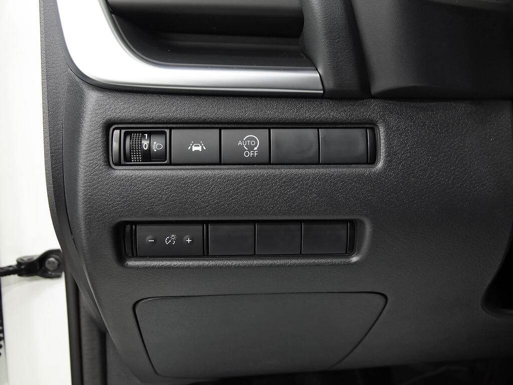 Nissan Qashqai DIG-T 103kW (140CV) mHEV 4x2 Acenta 13 Nissan Qashqai DIG-T 103kW (140CV) mHEV 4x2 Acenta 13