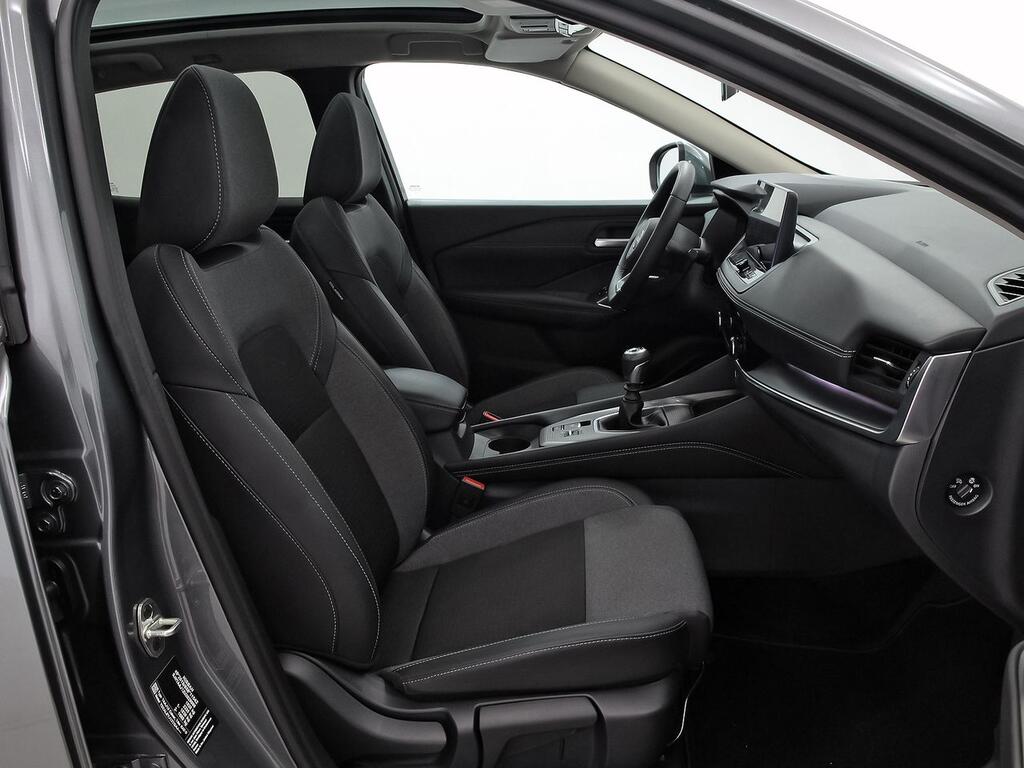 Nissan Qashqai DIG-T 103kW N-Connecta 7 Nissan Qashqai DIG-T 103kW N-Connecta 7