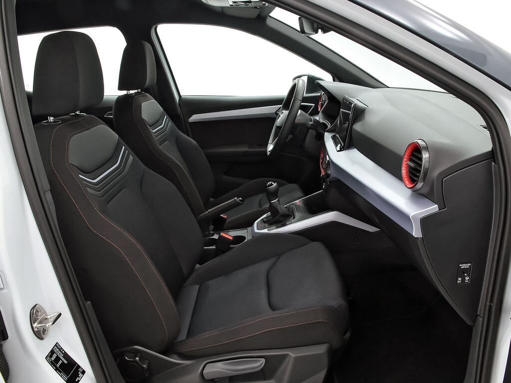 Seat Arona 1.0 TSI 85kW (115CV) FR XM 5 Seat Arona 1.0 TSI 85kW (115CV) FR XM 5