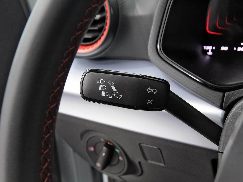 Seat Arona 1.0 TSI 85kW (115CV) FR XM 13 Seat Arona 1.0 TSI 85kW (115CV) FR XM 13