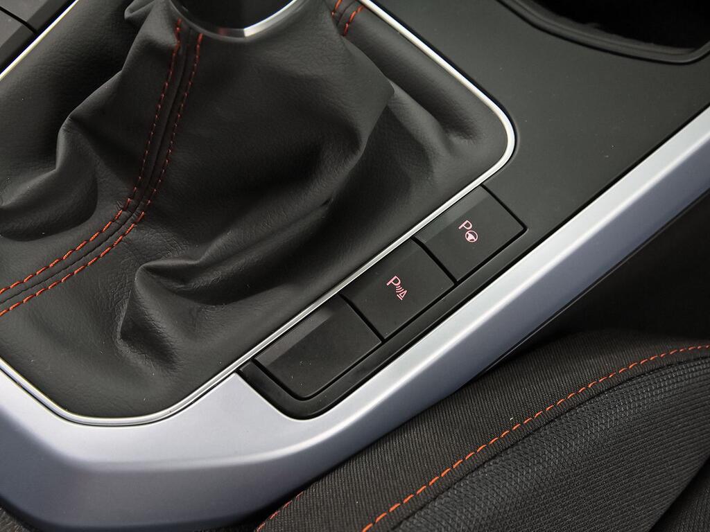 Seat Arona 1.0 TSI 85kW (115CV) FR XM 28 Seat Arona 1.0 TSI 85kW (115CV) FR XM 28