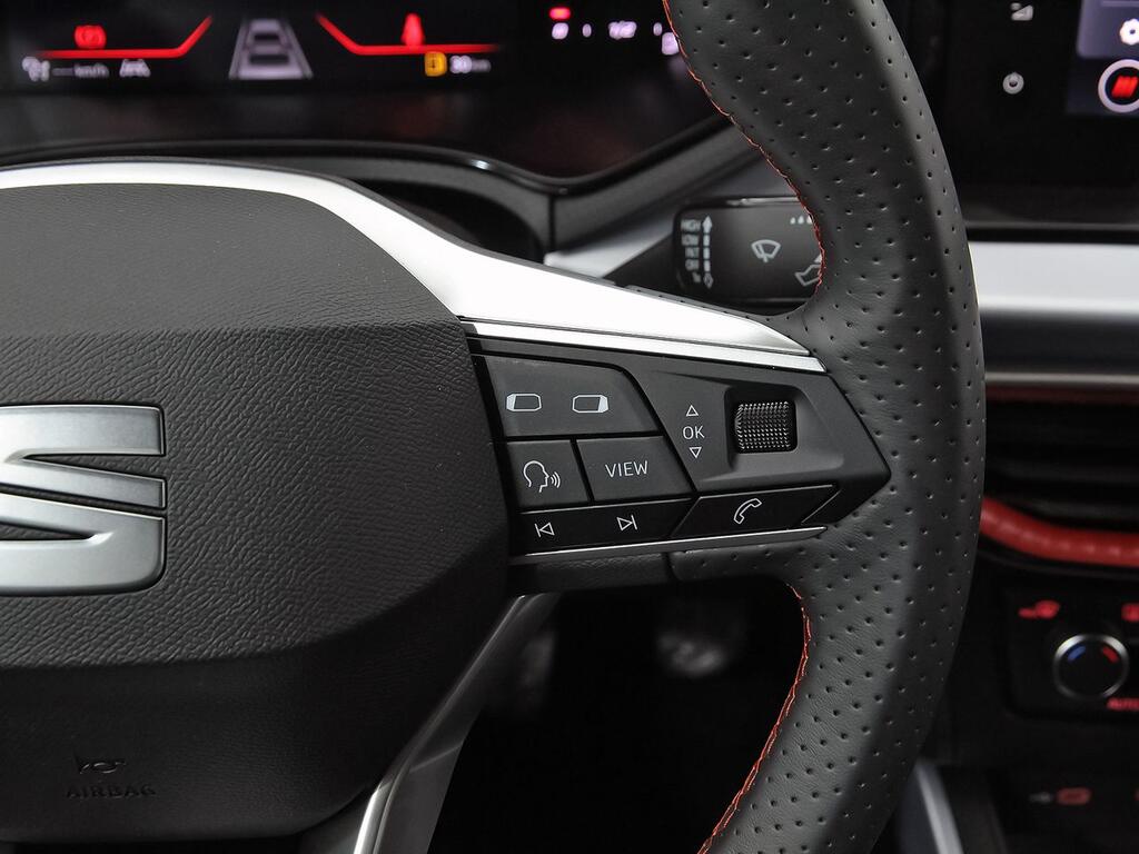 Seat Arona 1.0 TSI 85kW (115CV) FR XM 16 Seat Arona 1.0 TSI 85kW (115CV) FR XM 16