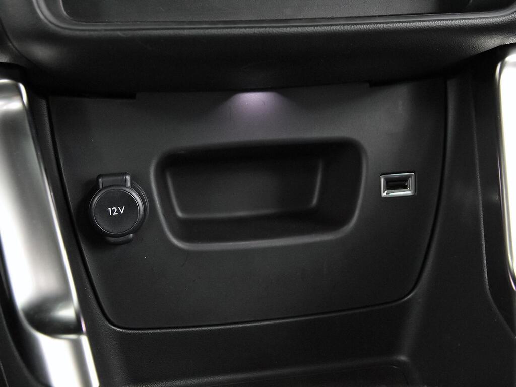 Citroën C3 Aircross PureTech 81kW (110CV) S&S C-Series 29 Citroën C3 Aircross PureTech 81kW (110CV) S&S C-Series 29